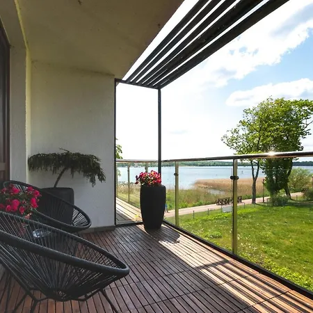 Nad Jeziorem Drweckim Oaza 奥斯特罗达